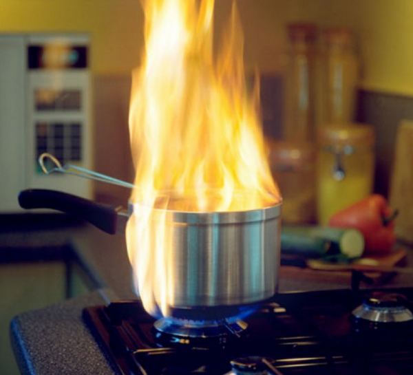 Возгорание электроприборов