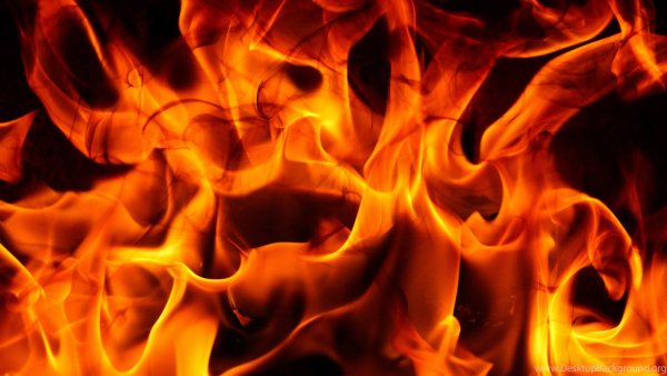 Шапка с огнем