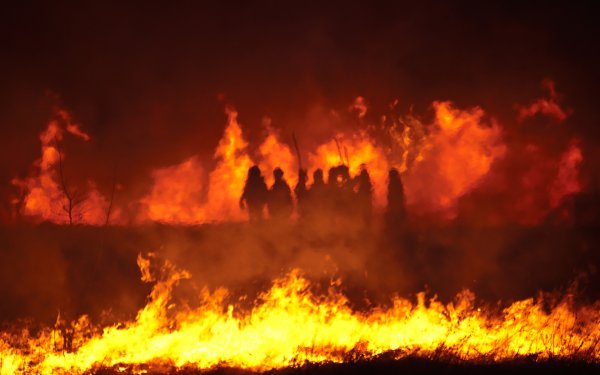 Деревня в огне