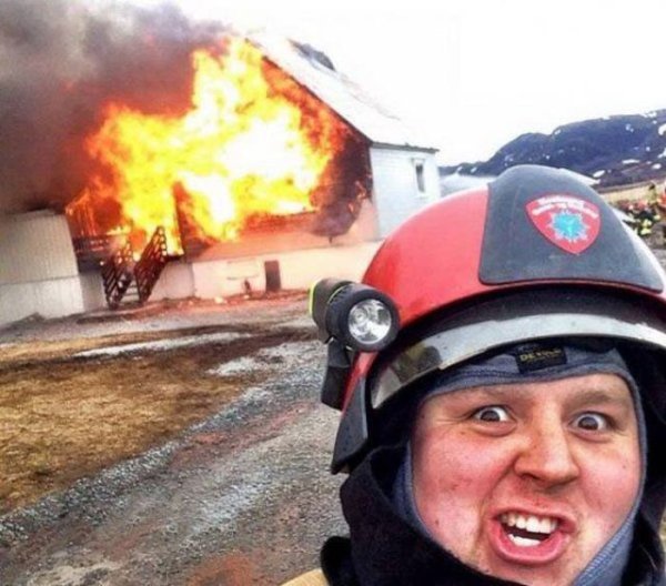 Смешной пожарный