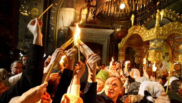 Схождение Благодатного огня в Иерусалиме