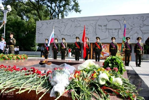 День Победы Краснодар вечный огонь