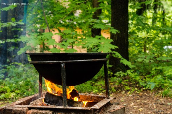 Казан на огне