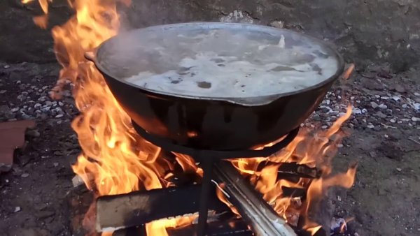 Казан для варки еды