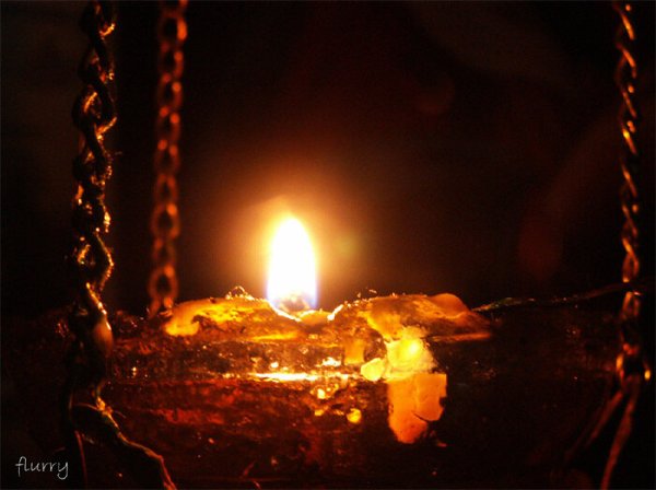 Лампадка горит