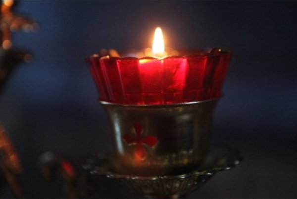 Горящие лампадки