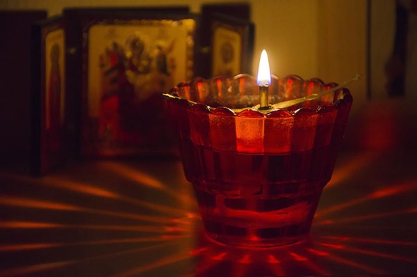 Горящая лампада