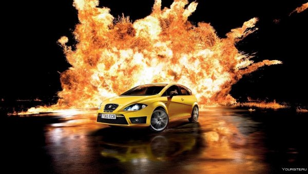 Машина в огне