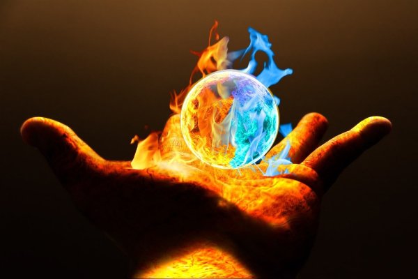 Огонь в двух руках