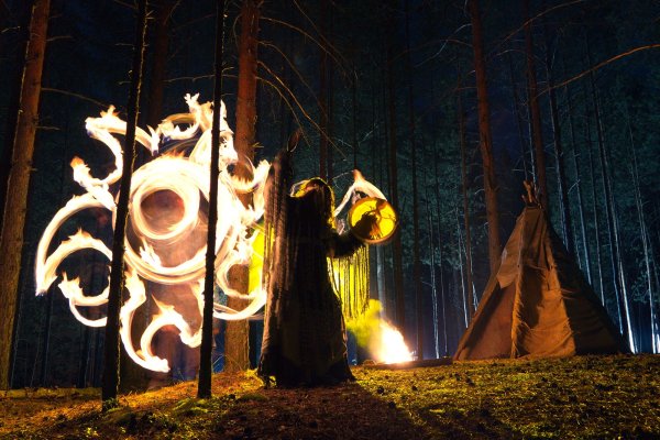 Шаман в лесу