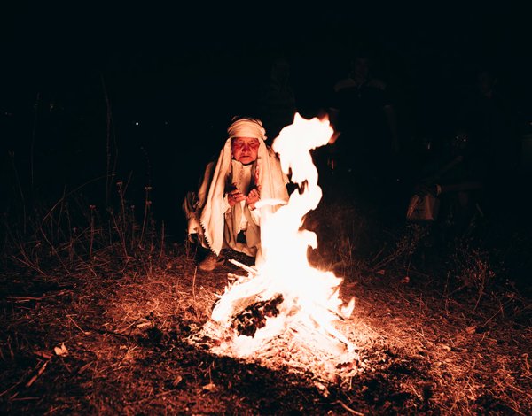 Обряд очищения огнем у казахов