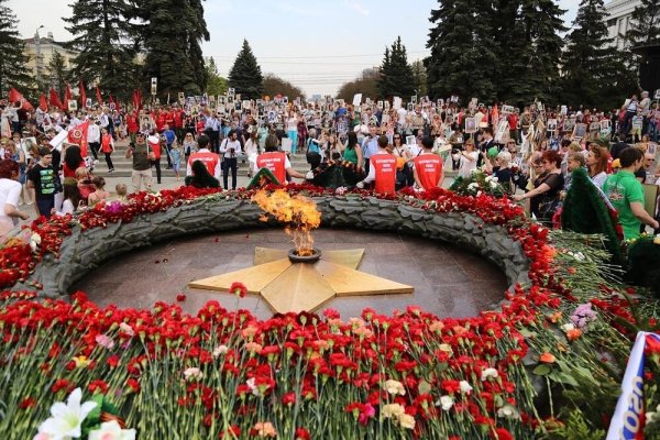 Памятник вечный огонь в Челябинске