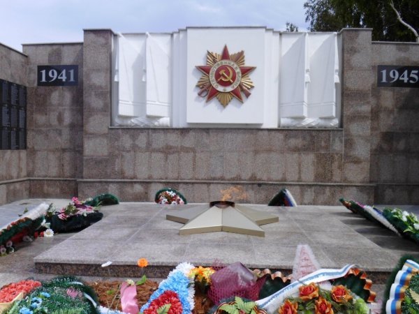 Мемориал Победы Карабаш