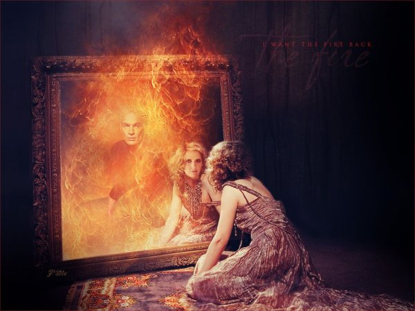 Огненное отражение в зеркале