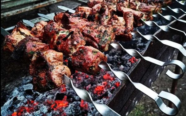 Хоровац на мангале