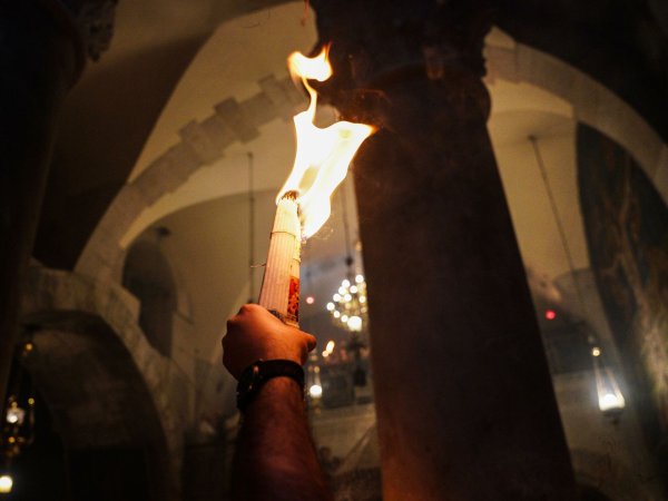 Схождение Благодатного огня в Иерусалиме 2020