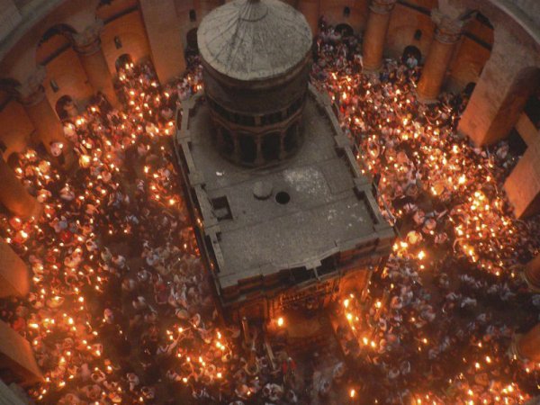 Храм гроба Господня в Иерусалиме Благодатный огонь