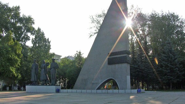 Памятник монумент Победы Архангельск
