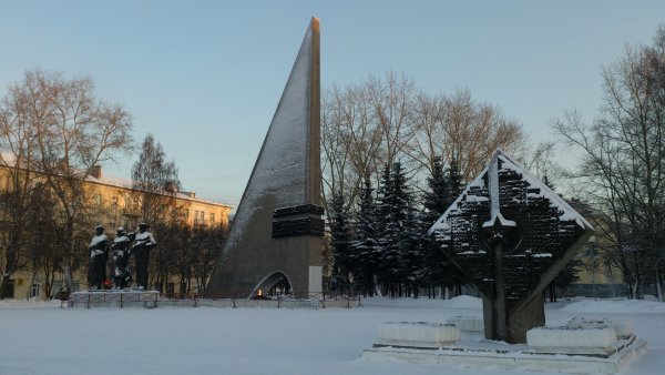 Монумент Победы в Архангельске