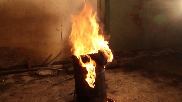 Горящая бочка