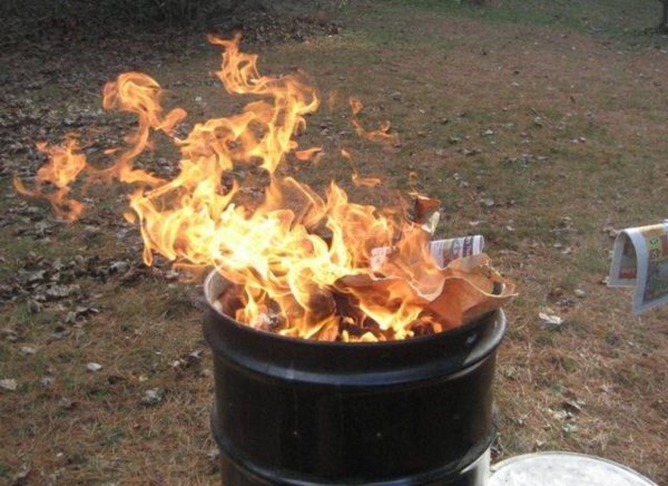 Бочка с огнем