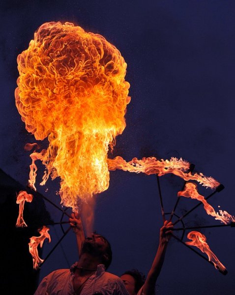 Смешной огонь