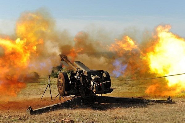 Гаубица д-30 в бою