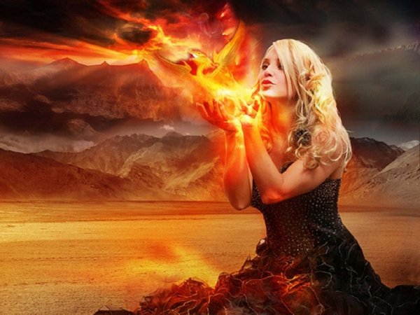 Огненная девушка