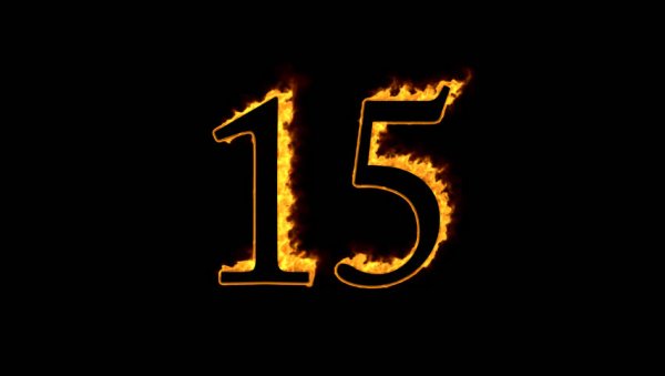 Цифра 15 на черном фоне