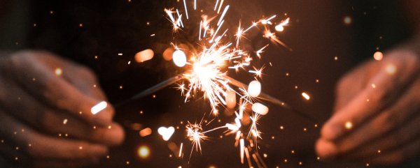 Новый год бенгальские счастье