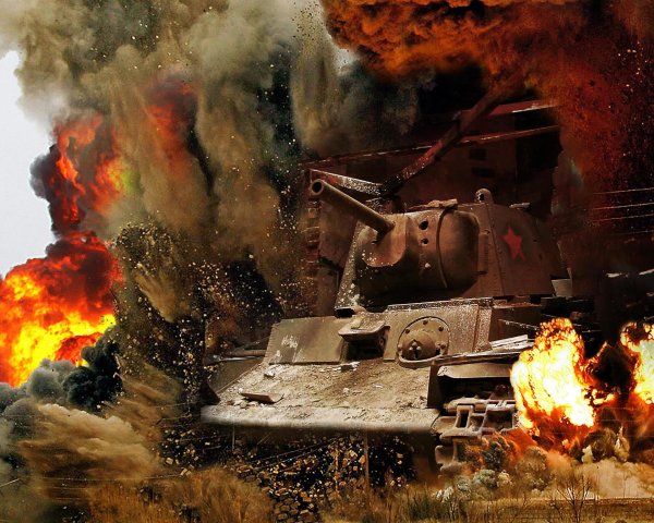 Горящий Советский танк