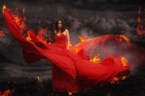 Огненная женщина