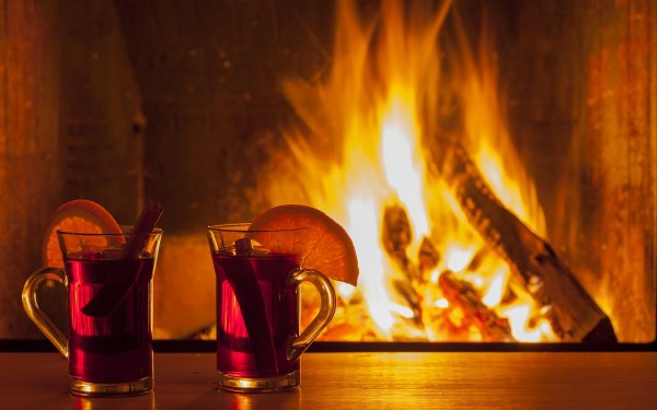 Чашка чая у камина