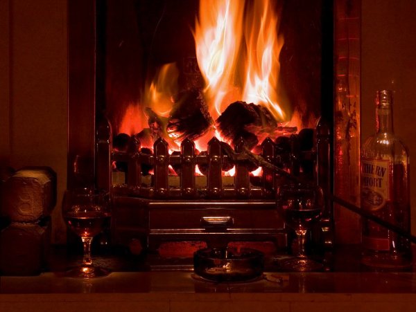 Вечер у камина