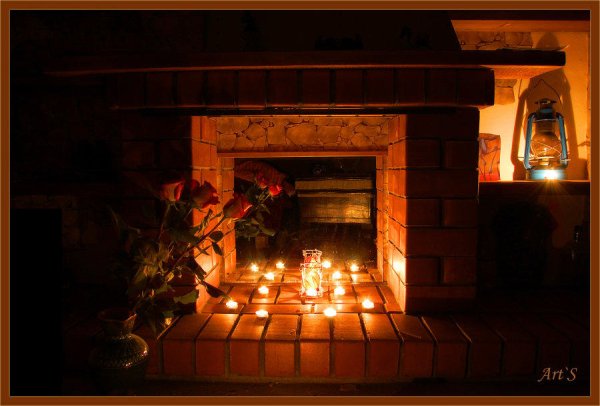 Уютный дом с камином