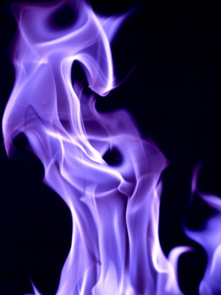 Фиолетовое пламя