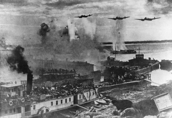 Бомбёжка Сталинграда 23 августа 1942