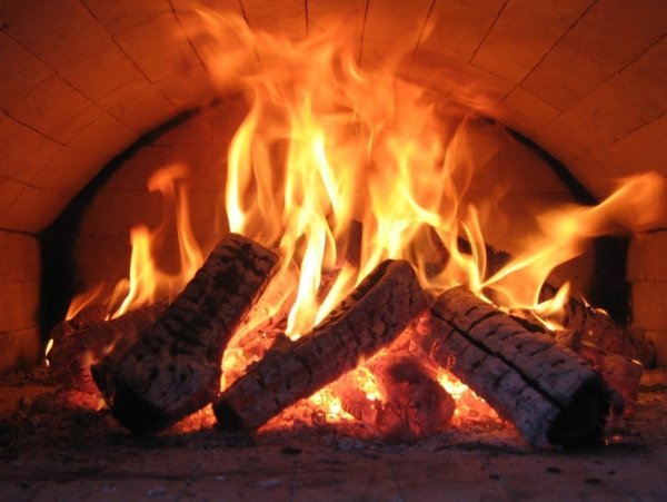 Огонь в печи