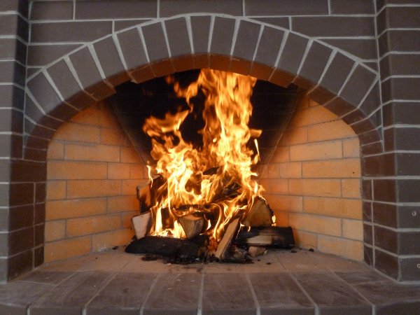 Огонь в печке