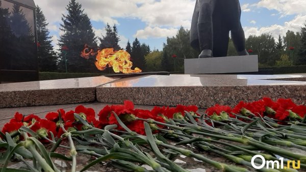 Мемориал 30-летия Победы в Великой Отечественной войне