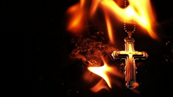 Пламенный крест