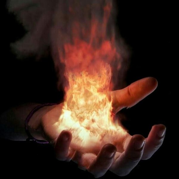 Пламя на ладони