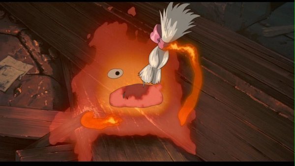 Аниме Ходячий замок Кальцифер