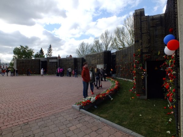 Вечный огонь в Барнауле площадь Победы