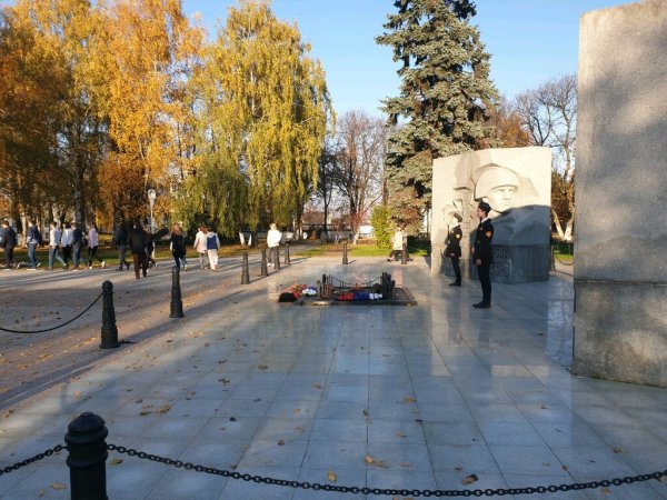 Мемориал памятники Ярославль