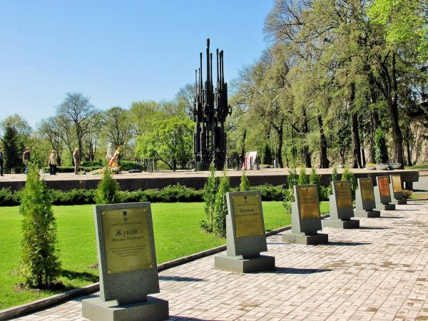 Памятник вечный огонь Псков