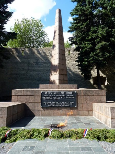 Вечный огонь Псков