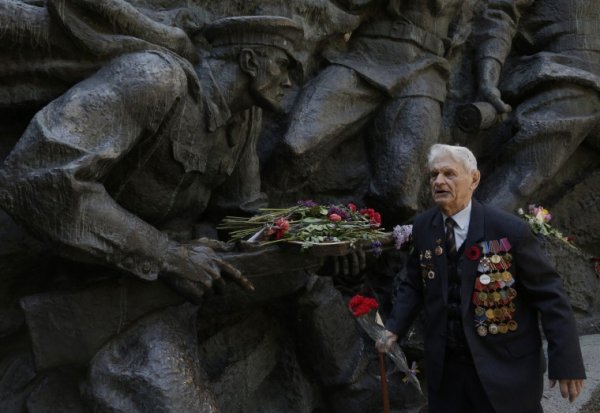 Памятник ветеранам