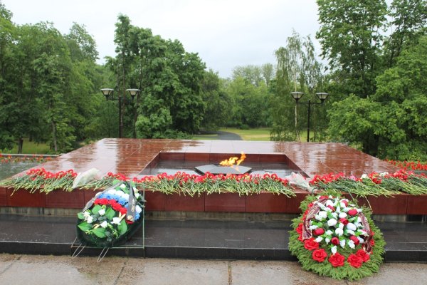 Мемориальный комплекс вечный огонь Петрозаводск