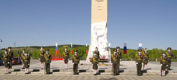 Мемориал кузбассовцам Кемерово